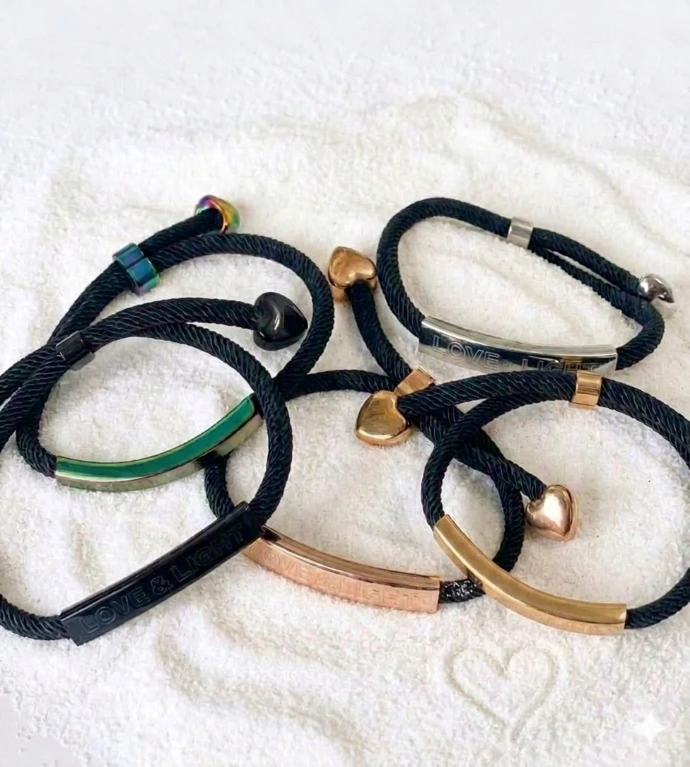 Bracelet Love & Light - corde & inox (Doré)